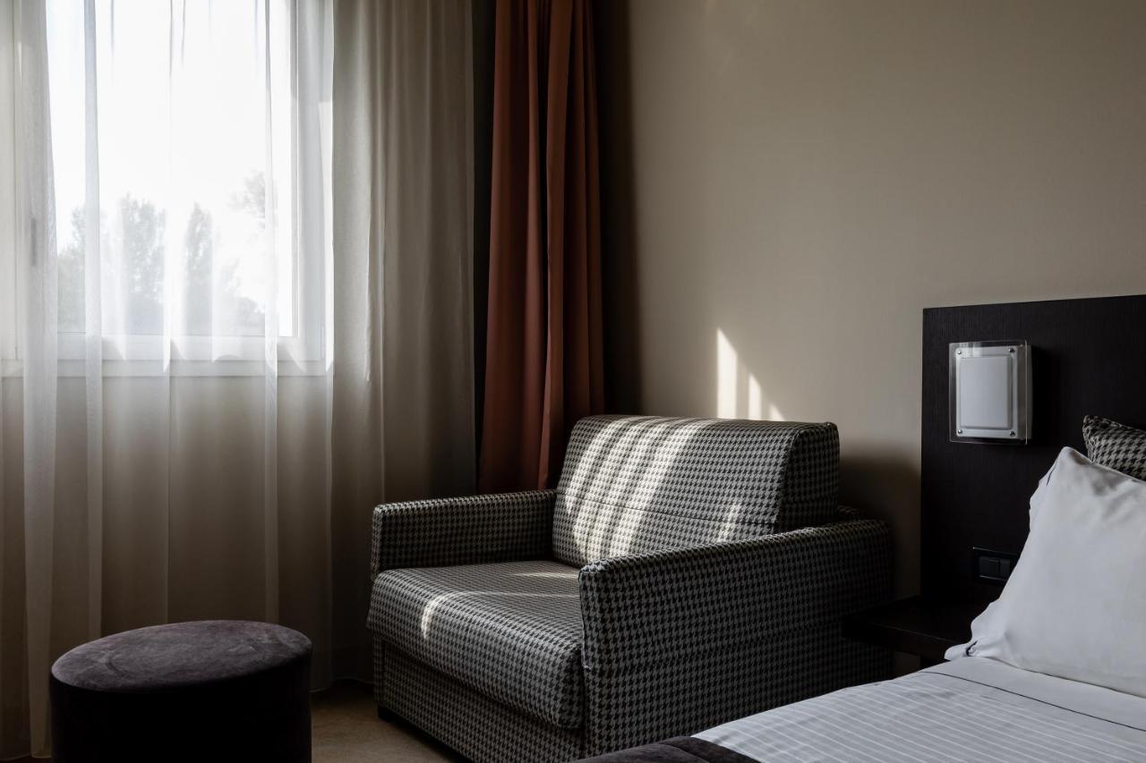 Anusca Palace Hotel Castel San Pietro Terme Eksteriør billede