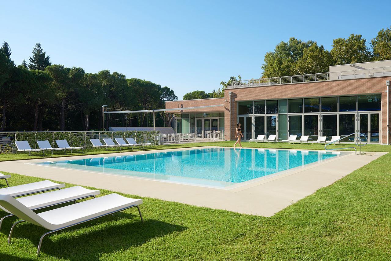 Anusca Palace Hotel Castel San Pietro Terme Eksteriør billede